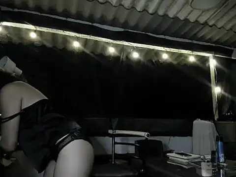 Laurenn_Sweet webcam