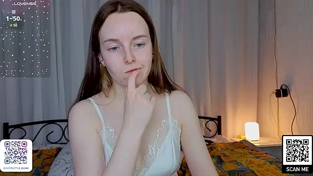 bae_cake_ webcam