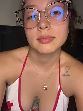 lunanovaxoxo webcam