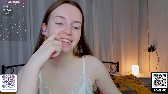 bae_cake_ webcam