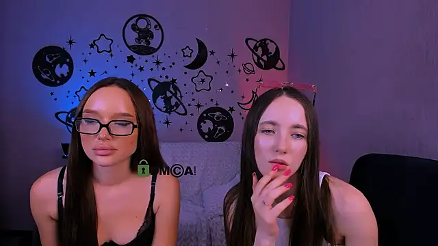 bella_dorn webcam