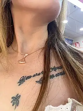 okgirl_23 webcam