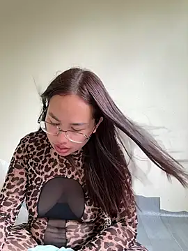 Ponthip webcam