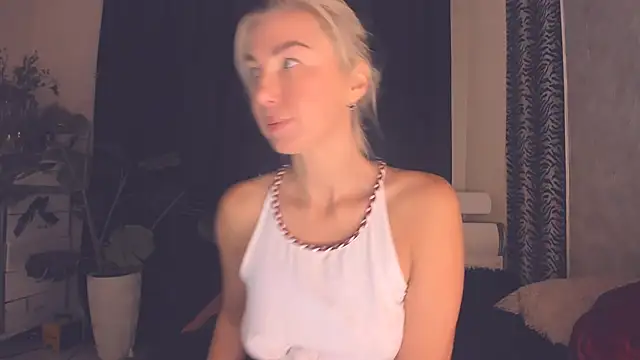 VainEnchantress webcam