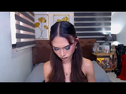 JuicyCockThea webcam