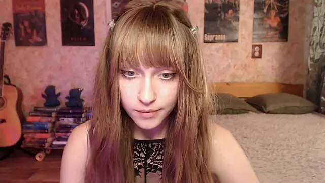 Friendly_Ellie webcam