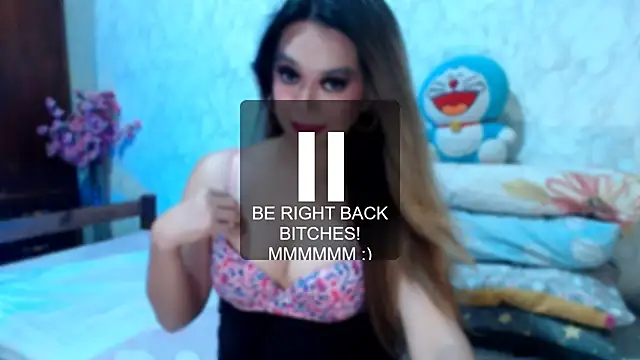 B0rn2Porn live cam on StripChat