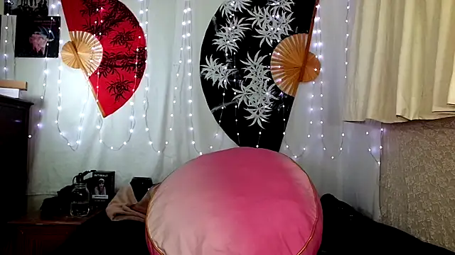 GamerGirlRoxyAndLee
