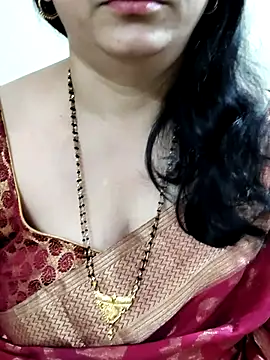 Yazhini-Cam webcam