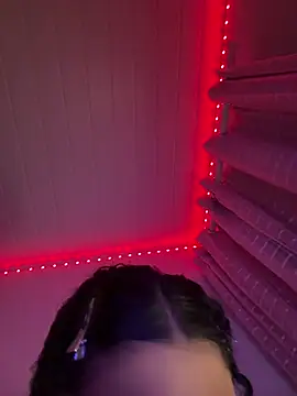 Kellomisyrose - Trans webcam sex chat