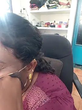 tamil_kavitha10 - Tamil_Kavitha10's free webcam - UK Sex Cams
