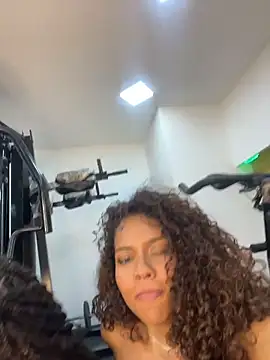 curlyoopsiexxx - CurlyOopsieXXX's free webcam - UK Sex Cams