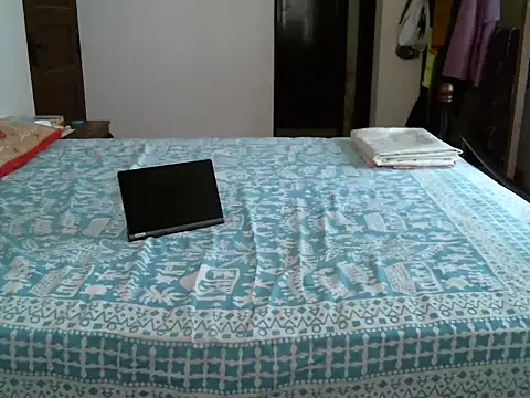 sixfeetslim live cam on StripChat