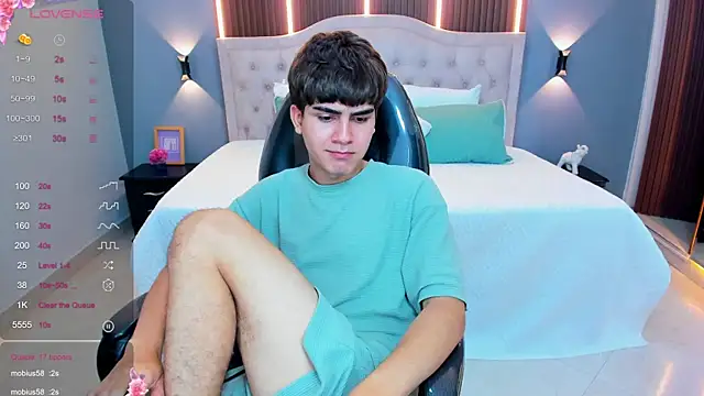 Tommy18__ webcam