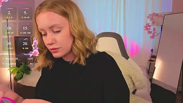 EvaHamilton webcam