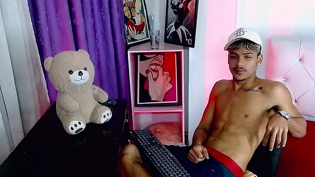 Angel_foxc13 webcam