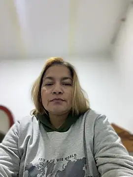 Jlo_69 webcam