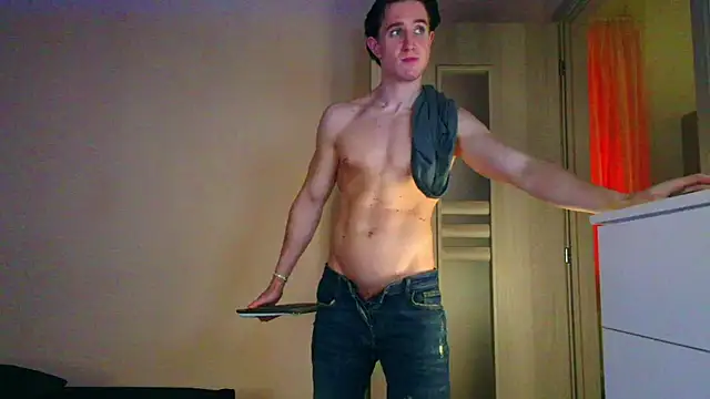 ChristianLevine_ webcam