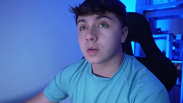 aron__cooper webcam