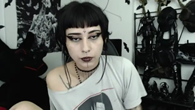 dakota_krall__ webcam