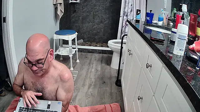 lou63ponce webcam