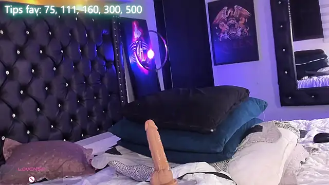 MADISSONLOVE_ webcam