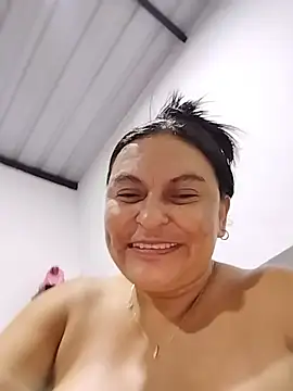 Horny-Mommy-Dirty webcam