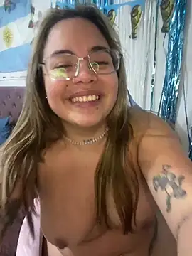 Lindalatina2001 webcam