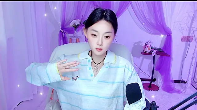 Tili_Lucky webcam