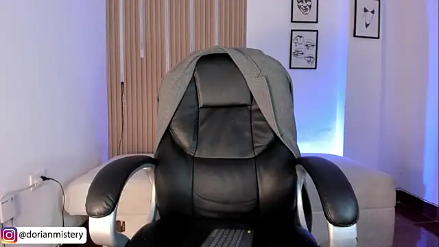 Dorianmistery2322_ webcam