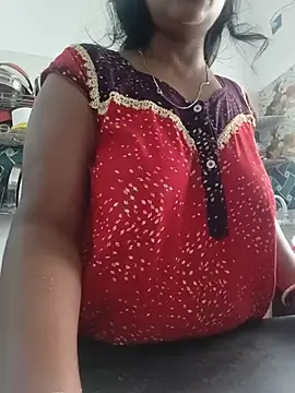 Hot-Tinaa webcam