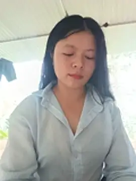 lisa-bae00
