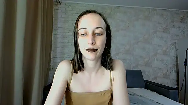 Anika_bloom