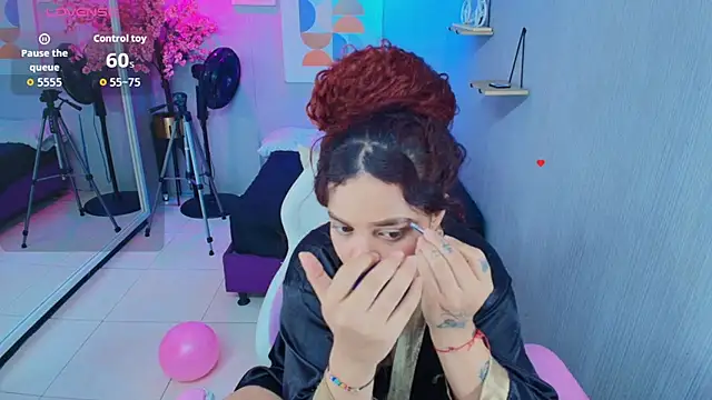 Maggy_t18 webcam