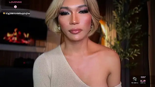 Maria_Manika webcam