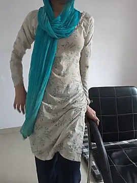zoya_baby_ webcam