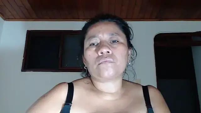 adrixxx38 webcam