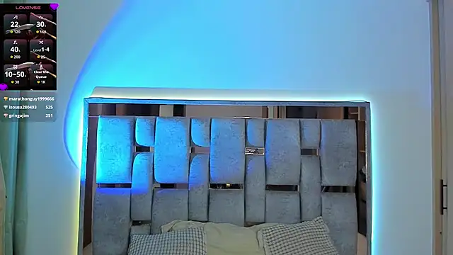 orionblaze69_ live cam on StripChat