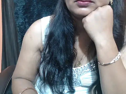 Kudi_Kiyara webcam