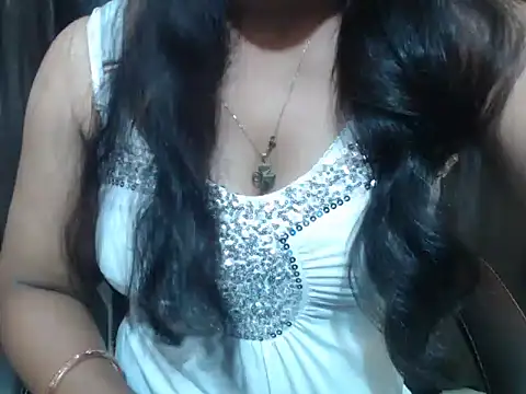 Kudi_Kiyara webcam