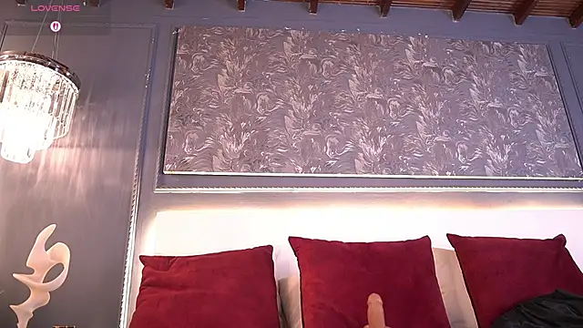 MiaKay1 webcam