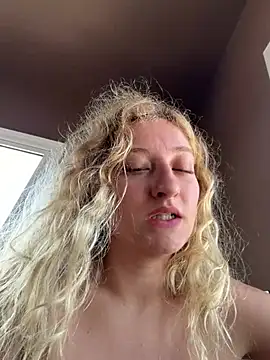 MileySummer live sex cam