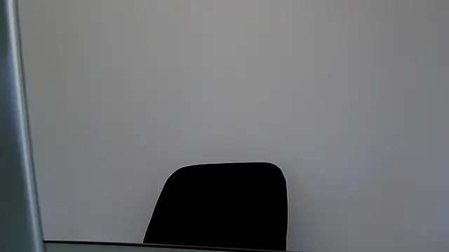 NicolePlay webcam