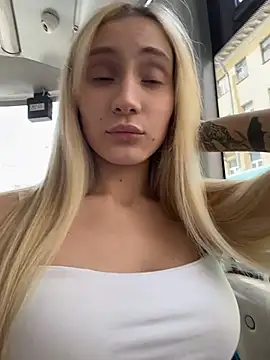 Pink_Kiss live sex cam