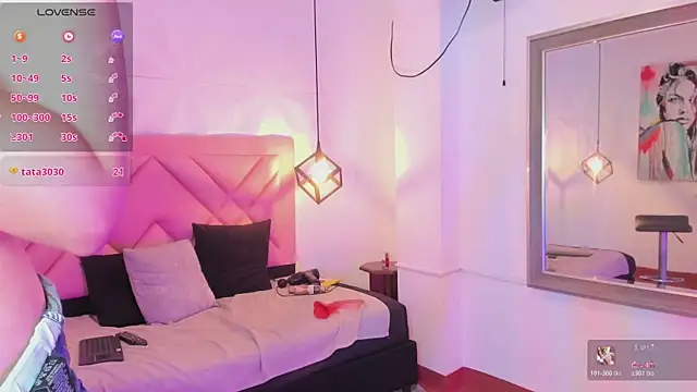 curly_babe webcam