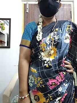 Tamil_white_beauty live cam on StripChat