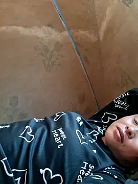 xuxulovezz webcam