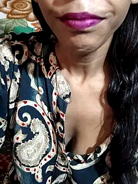 Itz_Aisha__ webcam