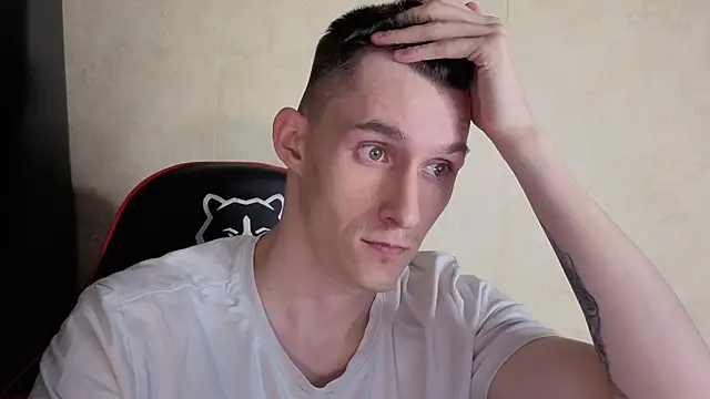 touch_me7 webcam