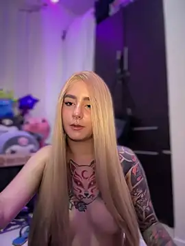 Kittyhelll_ live sex cam